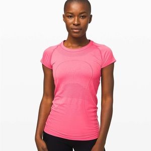 RARE Lululemon Swiftly Tech in Heartthrob